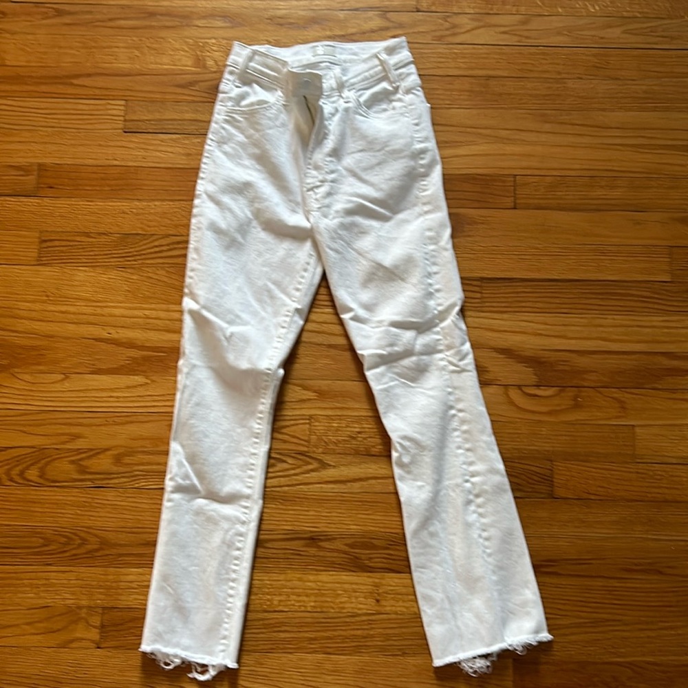 Mother Hustler Ankle Fray size 26 white jeans